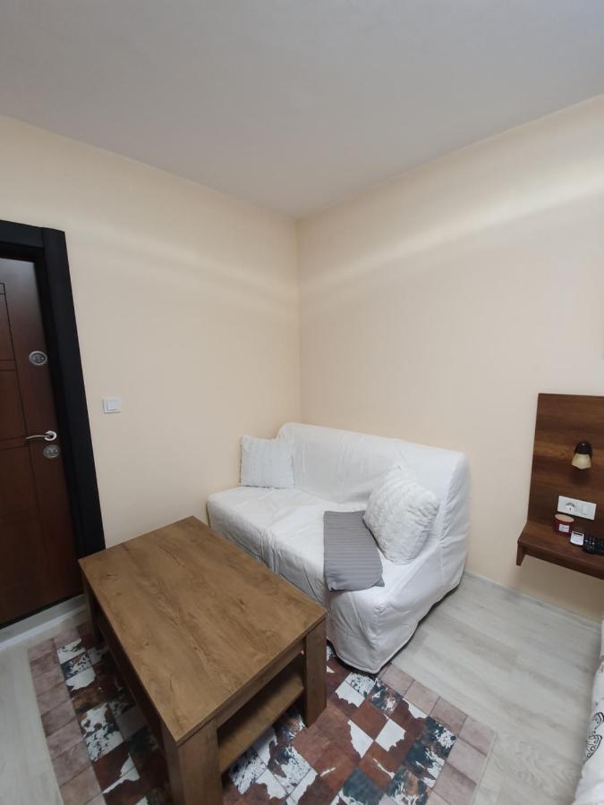 Malavi Dv1 Small Top Center Studio Ruse Zewnętrze zdjęcie